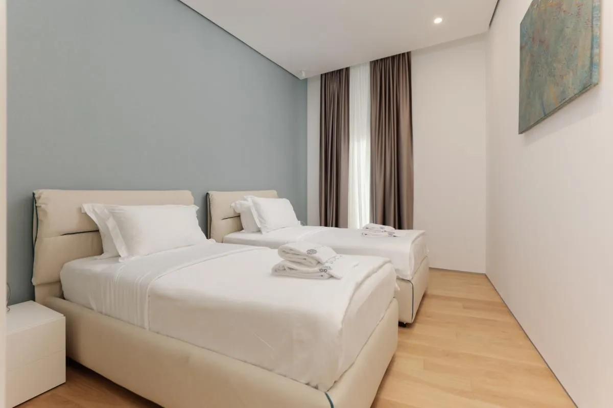 Prodaja, trosoban stan, 214m², Budva, Crna Gora