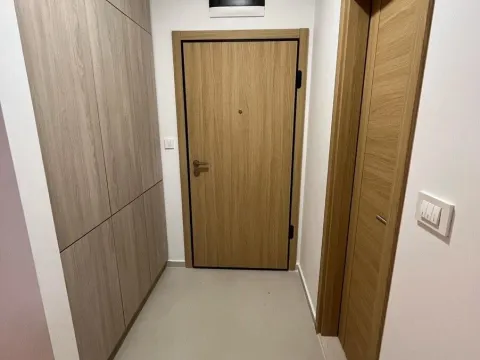 Izdavanje, dvosoban stan, 69m², City Kvart, Podgorica - image 8