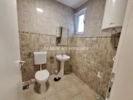 Izdavanje, trosoban stan, 65m², Centar, Novi Sad - image 4