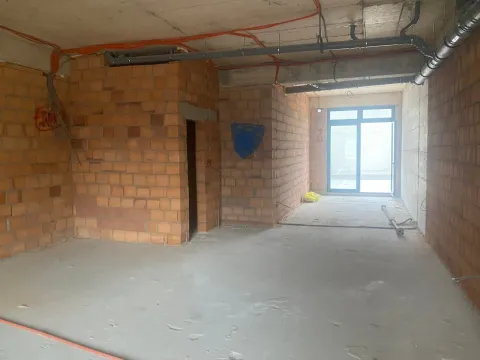 Rent, office space, 95m², Šušanj, Bar - image 2