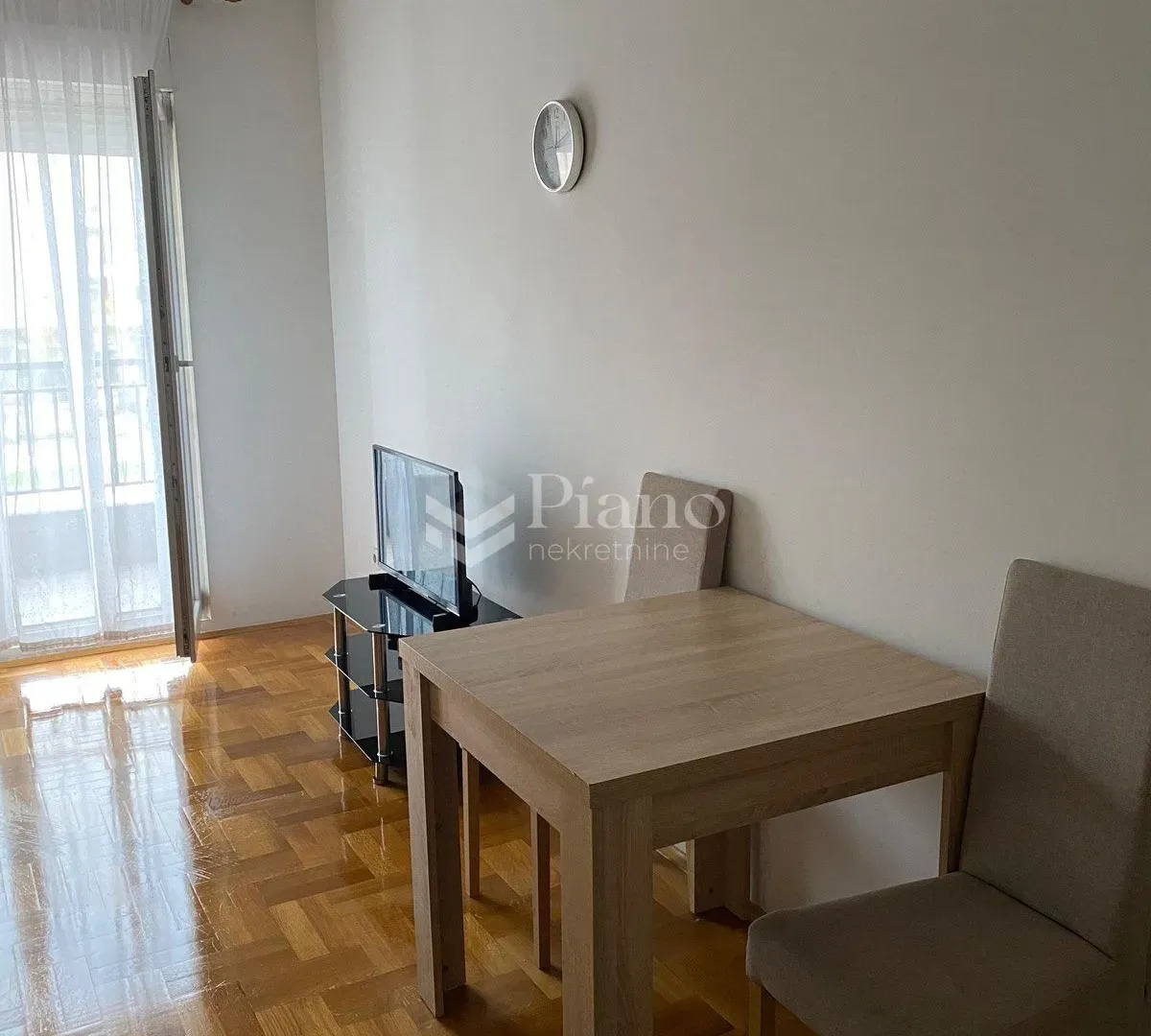 Rent, apartment, 29m², Stari Aerodrom, Podgorica