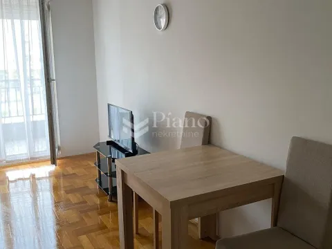 Rent, apartment, 29m², Stari Aerodrom, Podgorica - image 4