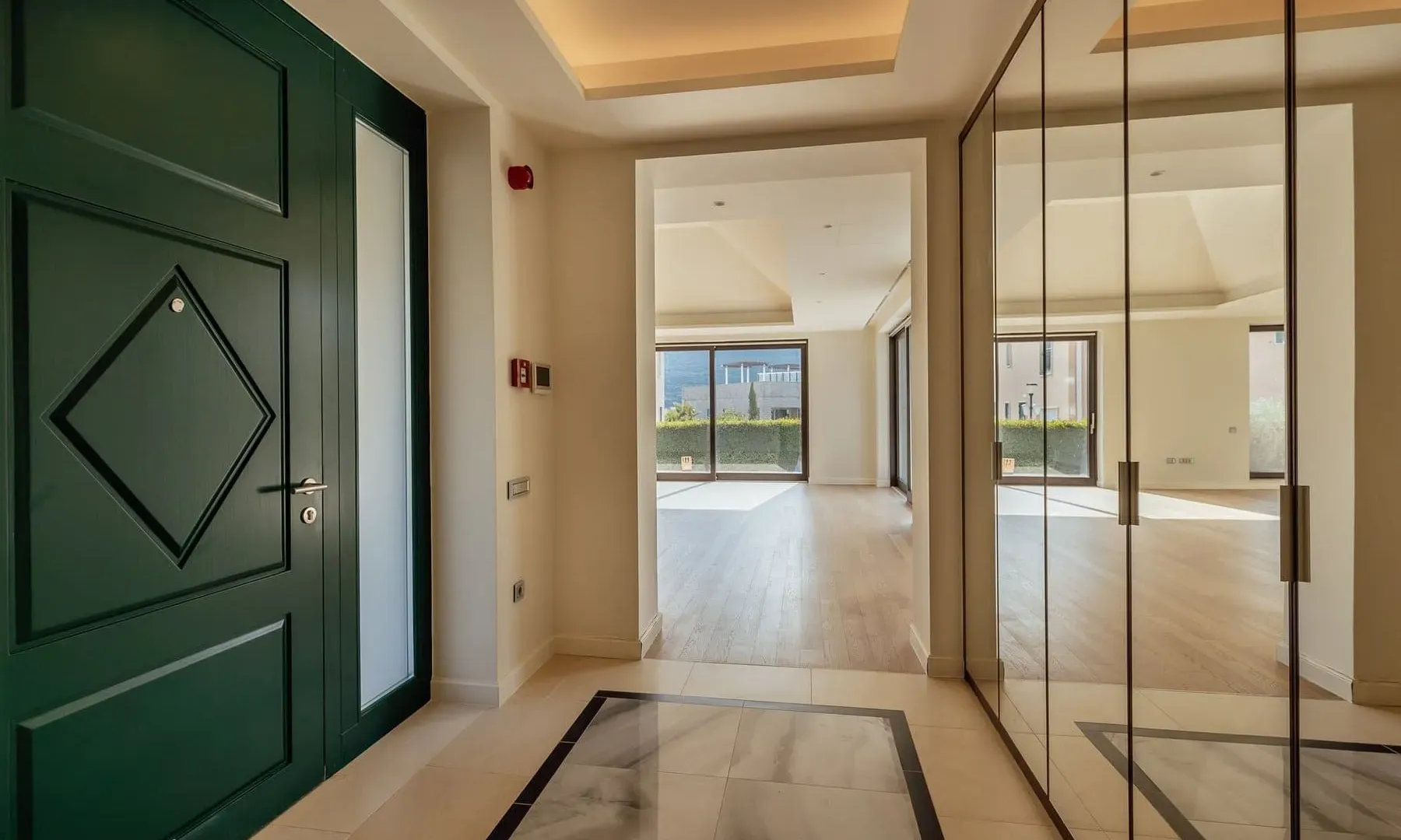 Prodaja, kuća, 287m², Portonovi, Herceg Novi