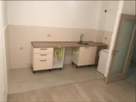 Izdavanje, poslovni prostor, 70m², City Kvart, Podgorica - image 13