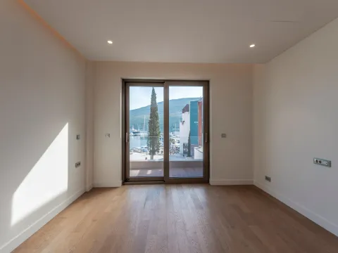 Sale, two bedroom apartment, 156m², Portonovi, Herceg Novi - image 19