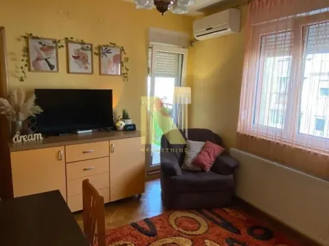 Izdavanje, dvosoban stan, 50m², Grbavica, Novi Sad Sve Podlokacije - image 4