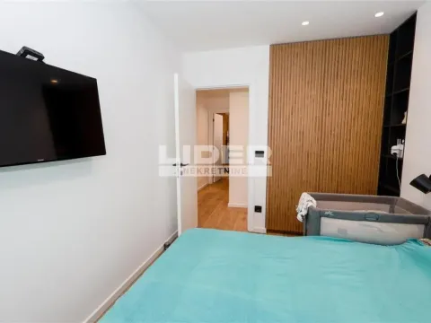 Sale, four bedroom apartment, 82m², Bežanija, Beograd - image 11