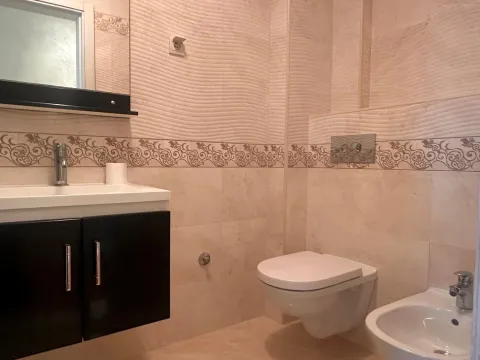 Prodaja, trosoban stan, 115m², Bečići, Budva - image 16