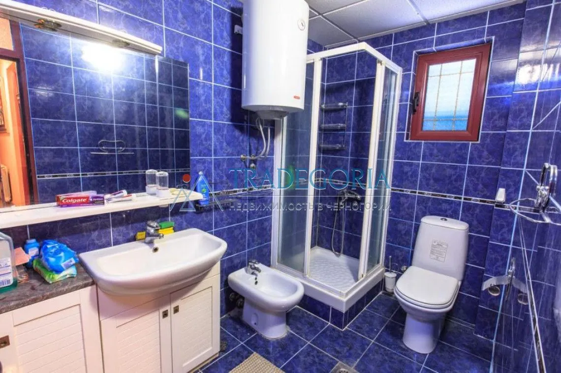 Prodaja, kuća, 400m², Bar, Crna Gora
