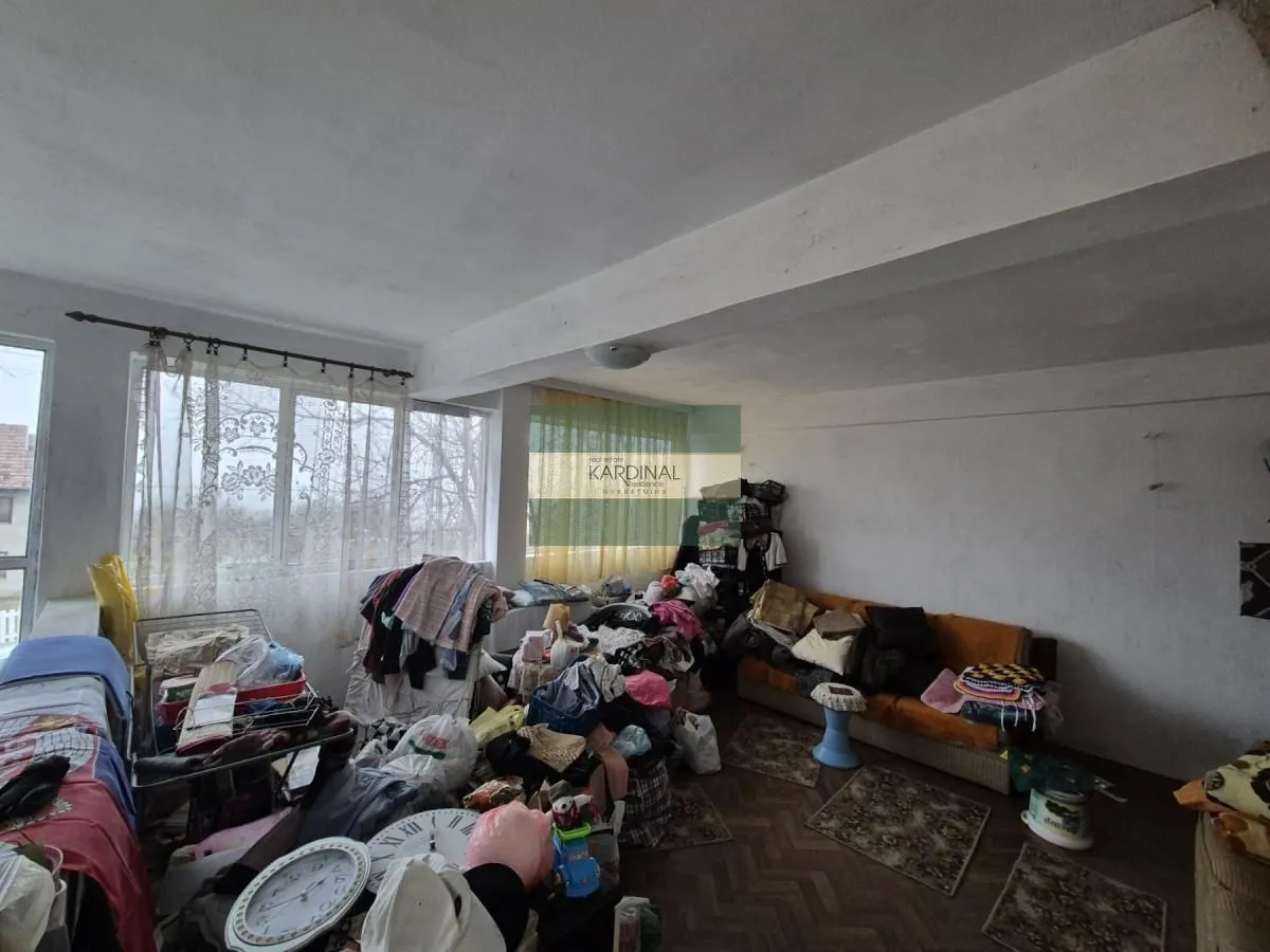 Prodaja, kuća, 280m², Majur, Jagodina