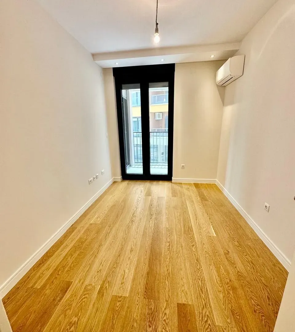 Rent, two bedroom apartment, 80m², Kod Big Fashion-a, Podgorica