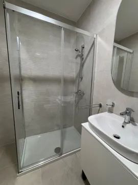 Rent, one bedroom apartment, 42m², Stari Aerodrom, Podgorica - image 11