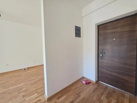 Prodaja, jednosoban stan, 44m², Bečići, Budva - image 21