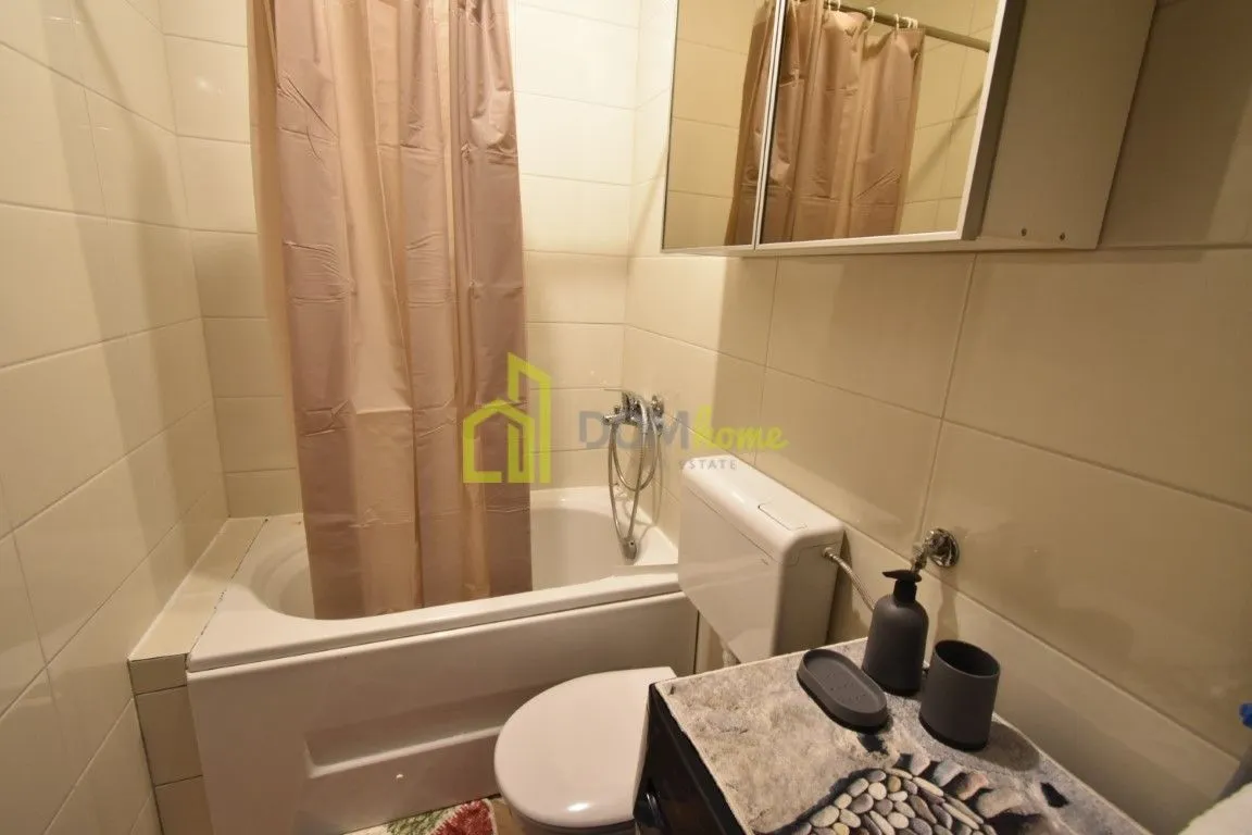Izdavanje, dvosoban stan, 60m², Centar, Podgorica