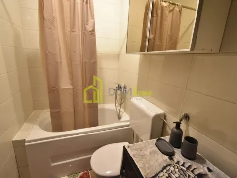 Izdavanje, dvosoban stan, 60m², Centar, Podgorica - image 12
