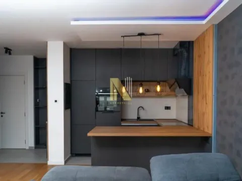 Prodaja, trosoban stan, 74m², Bulevar patrijarha Pavla, Novi Sad Sve Podlokacije - image 2