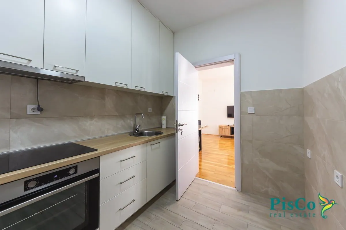Izdavanje, dvosoban stan, 63m², Blok 9, Podgorica