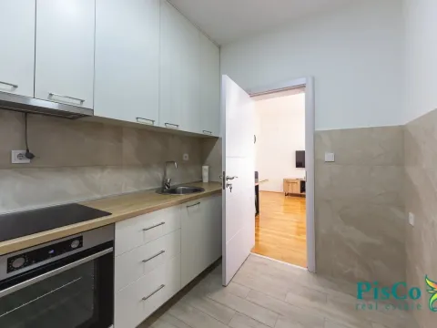 Izdavanje, dvosoban stan, 63m², Blok 9, Podgorica - image 6