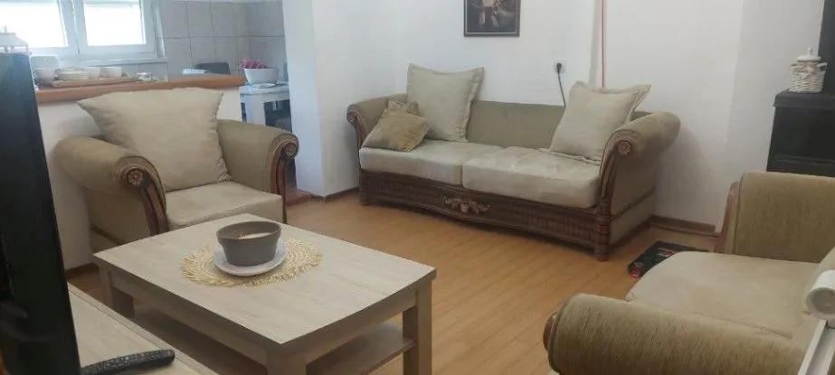 Izdavanje, stan, 50m², Gorica C, Podgorica