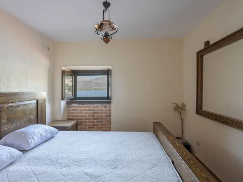Sale, house, 100m², Kotor, Crna Gora - image 9