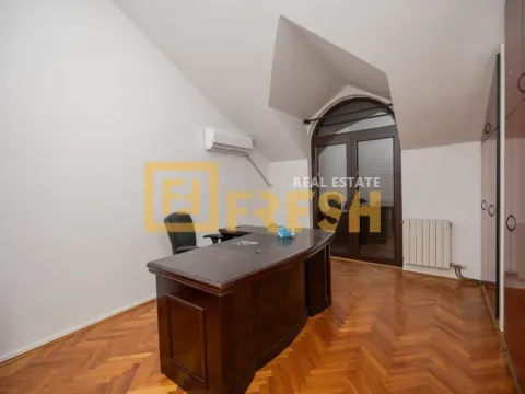 Izdavanje, kuća, 260m², Gorica C, Podgorica - image 22