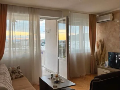 Prodaja, jednosoban stan, 48m², Pejton, Podgorica - image 5