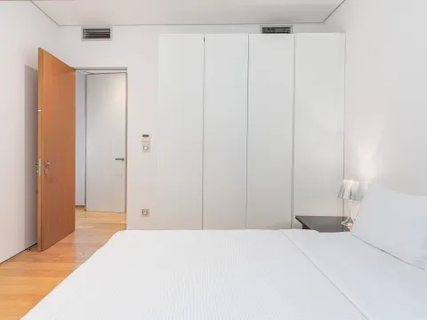 Sale, one bedroom apartment, 99m², Dukley Gardens, Budva - image 9