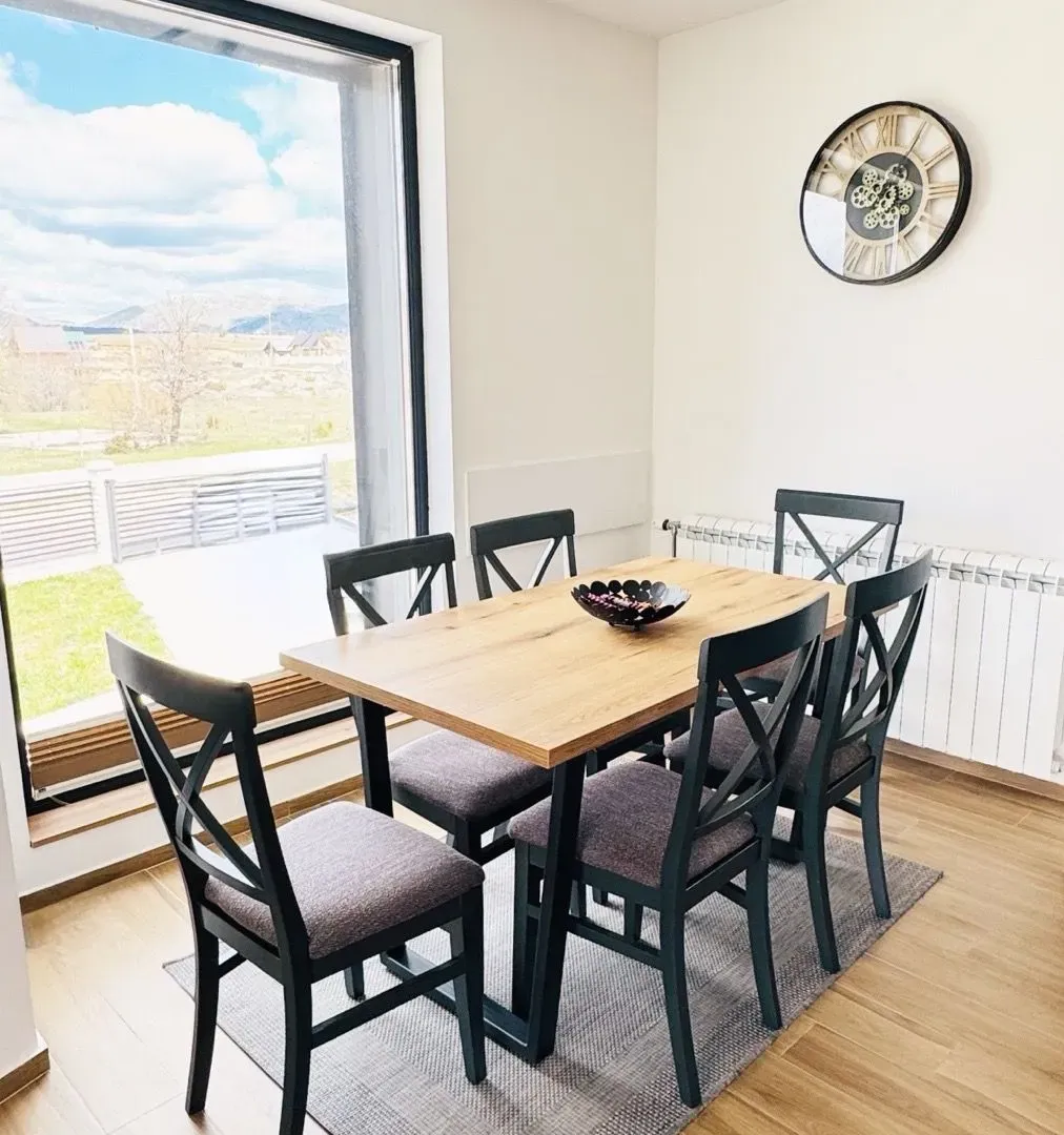 Prodaja, kuća, 170m², Borje, Žabljak