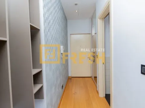 Izdavanje, dvosoban stan, 106m², Preko Morače, Podgorica - image 16