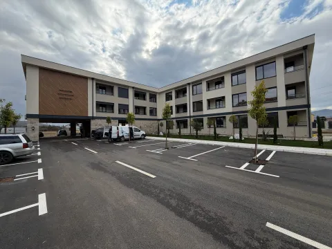 Prodaja, dvosoban stan, 84m², Donja Gorica, Podgorica - image 3