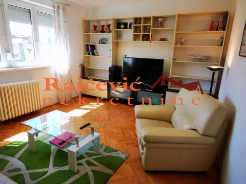 Rent, three bedroom apartment, 60m², Stari Grad, Beograd - image 3