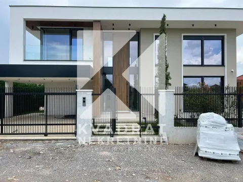 Sale, house, 230m², Gornja Gorica, Podgorica - image 14