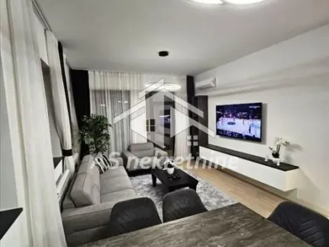 Izdavanje, četvorosoban stan, 111m², Savski Venac, Beograd - image 4