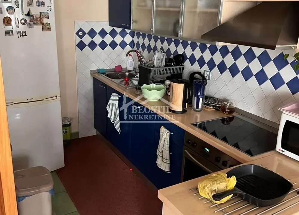 Izdavanje, dvosoban stan, 58m², Novi Beograd Blok 21, Novi Beograd Sve Podlokacije