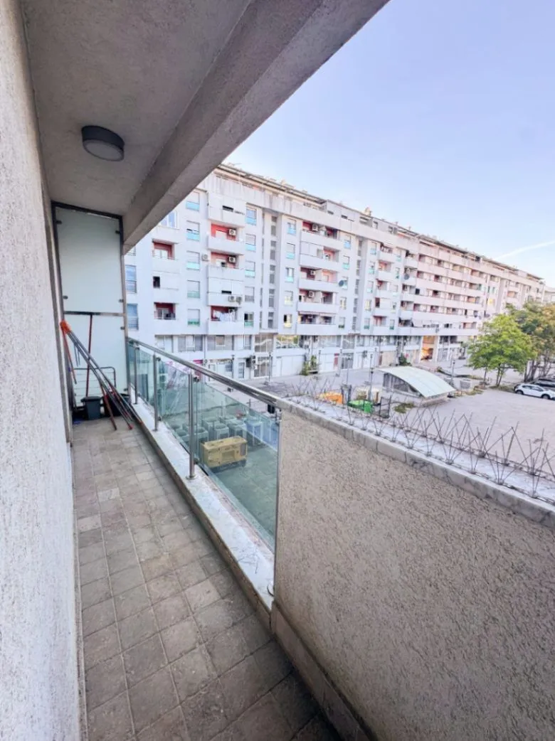 Izdavanje, jednosoban stan, 50m², Preko Morače, Podgorica