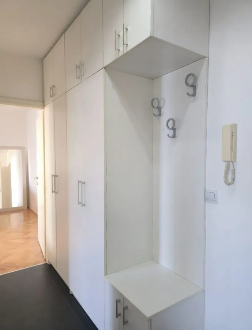 Prodaja, jednosoban stan, 44m², Centar, Podgorica