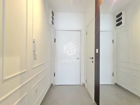 Rent, two bedroom apartment, 77m², Krivi Most, Podgorica - image 17