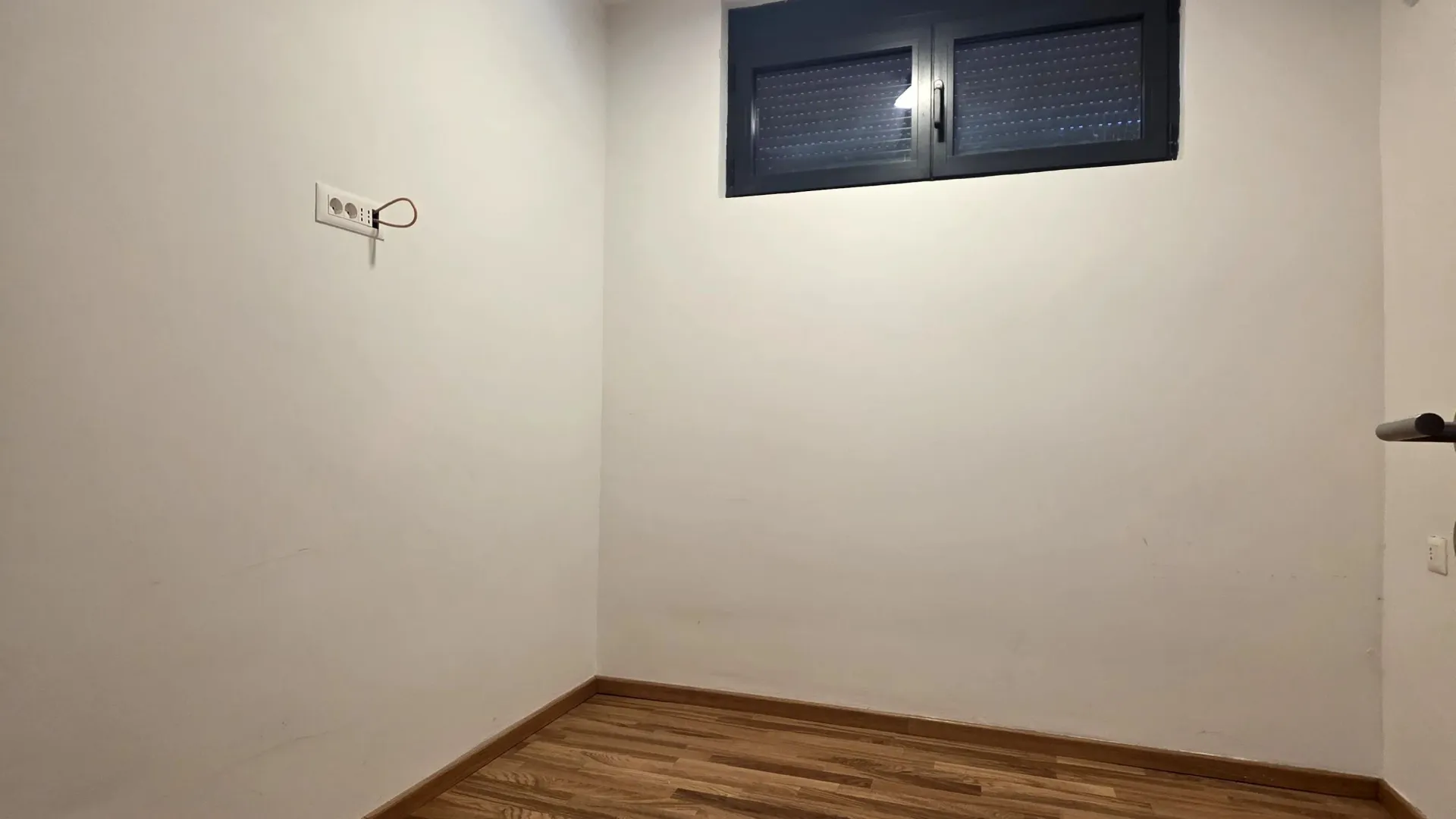 Prodaja, dvosoban stan, 49m², Tološka šuma, Podgorica