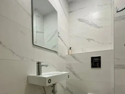 Izdavanje, dvosoban stan, 72m², Zagorič, Podgorica - image 11