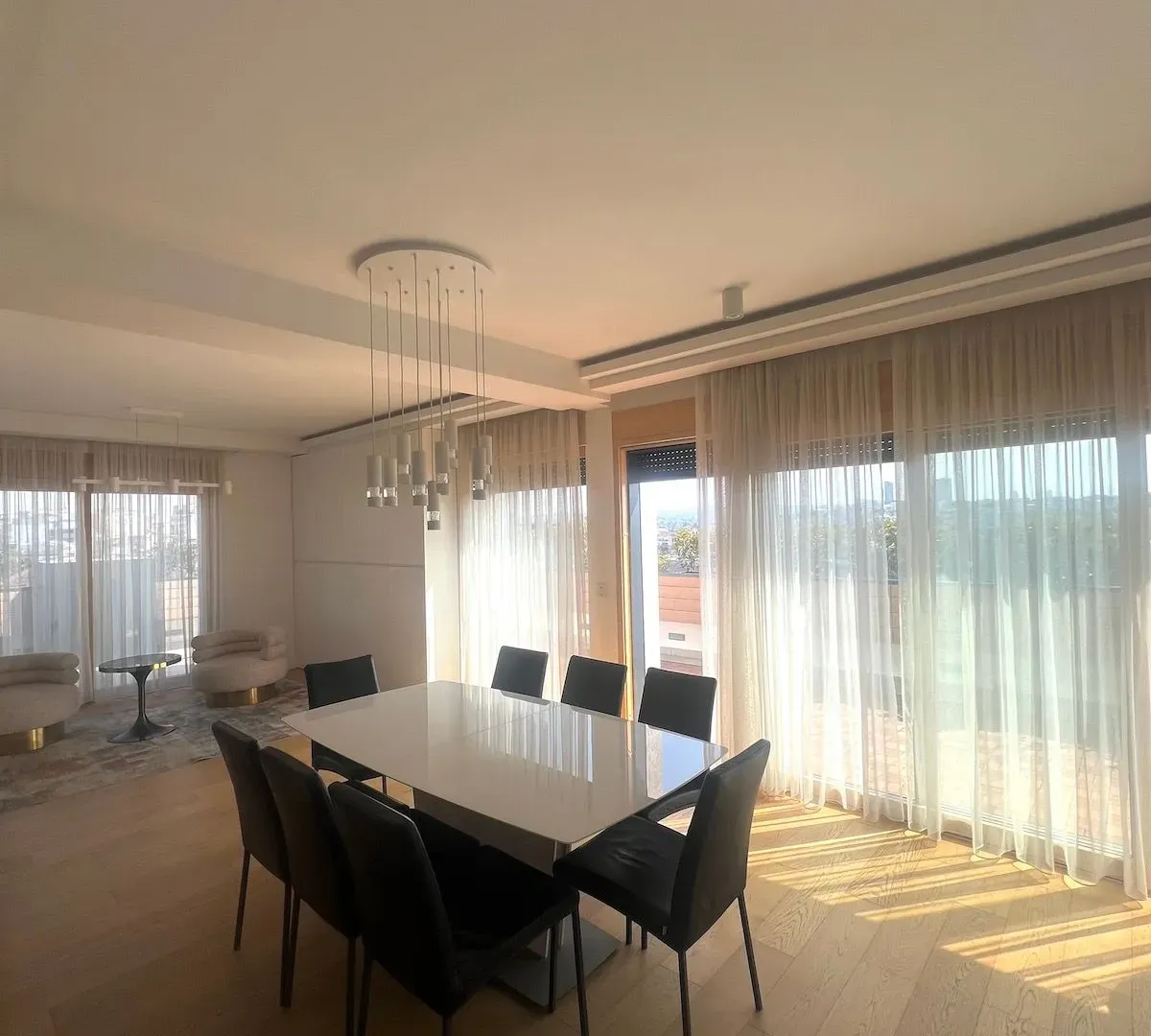 Rent, four bedroom apartment, 237m², Vračar Hram, Vračar Sve Podlokacije