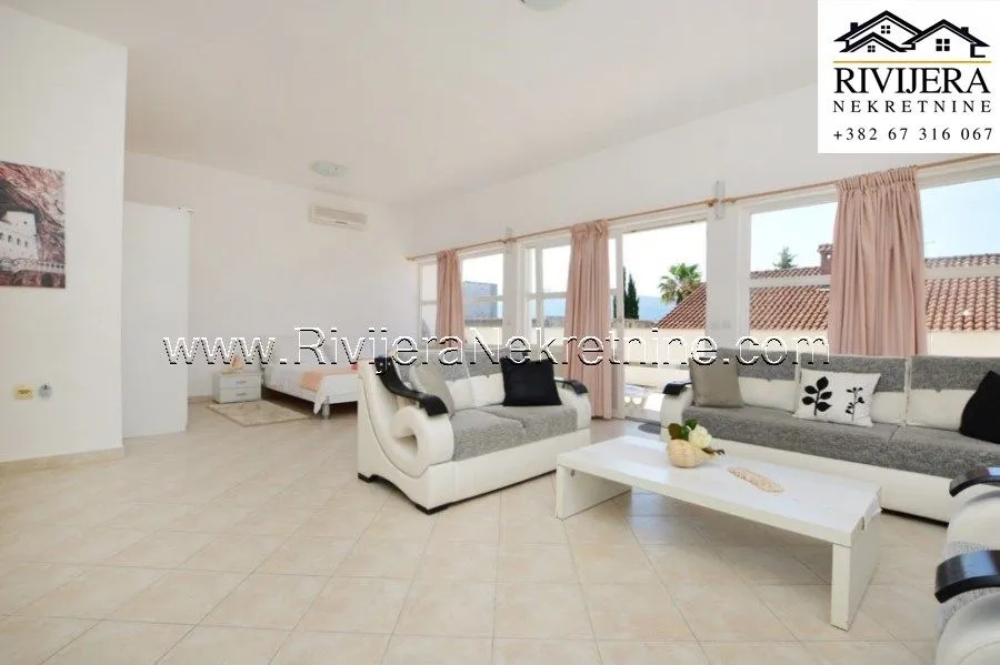 Prodaja, kuća, 378m², Savina, Herceg Novi