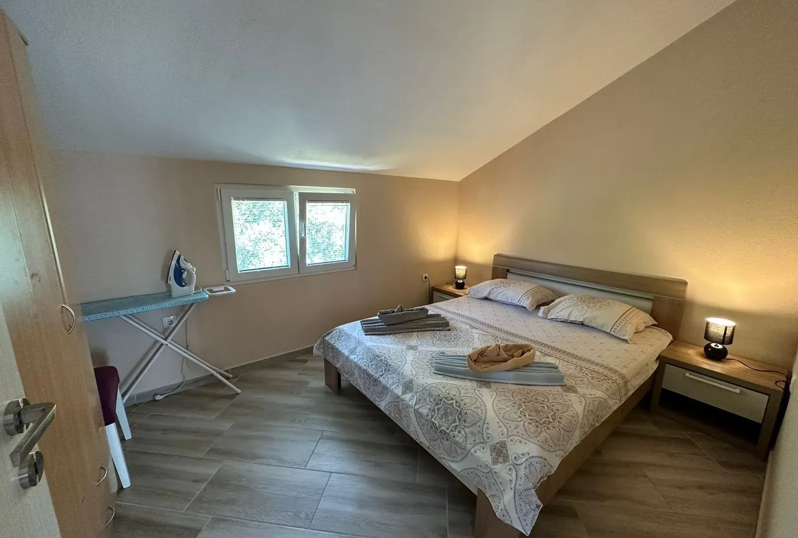 Rent, one bedroom apartment, 40m², Mažina, Tivat