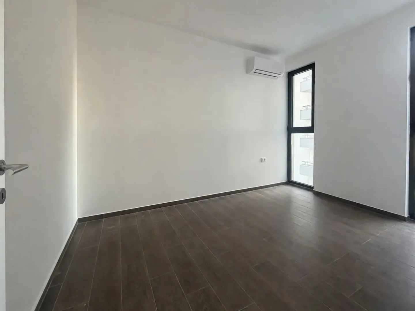 Prodaja, dvosoban stan, 55m², Bečići, Budva