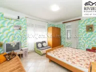 Prodaja, dvosoban stan, 87m², Centar, Herceg Novi - image 1
