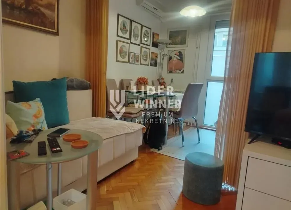 Sale, one bedroom apartment, 38m², Vukov Spomenik, Zvezdara Sve Podlokacije