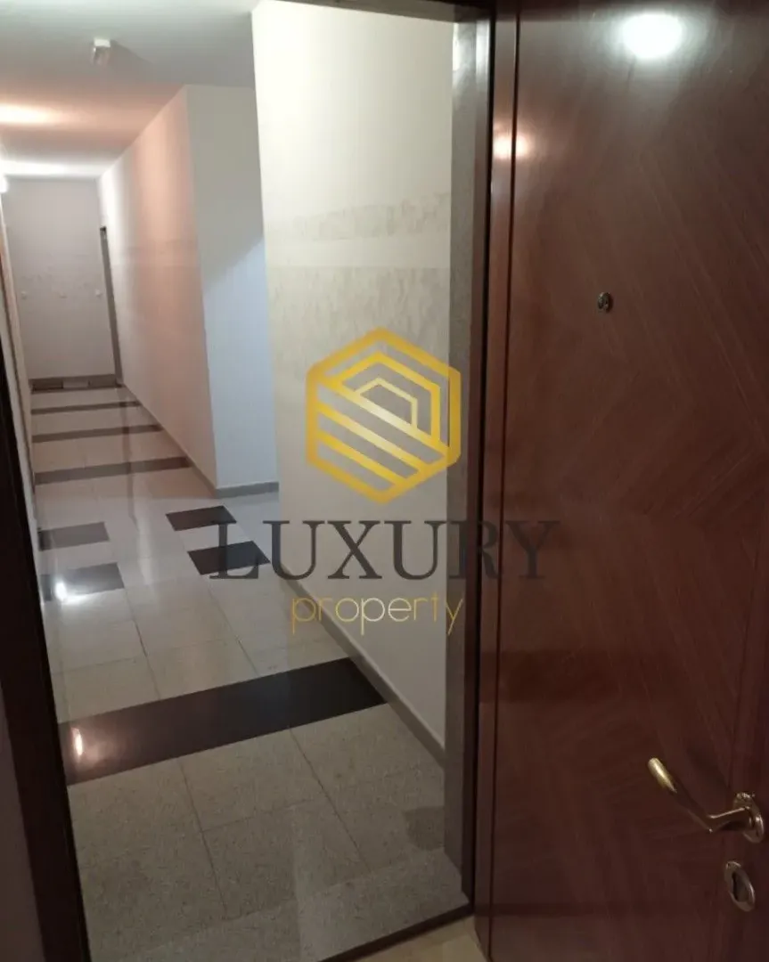 Rent, four bedroom apartment, 130m², Centar, Podgorica