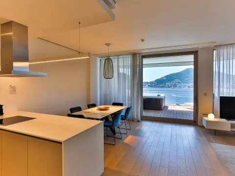 Rent, two bedroom apartment, 138m², Dukley Gardens, Budva - image 6