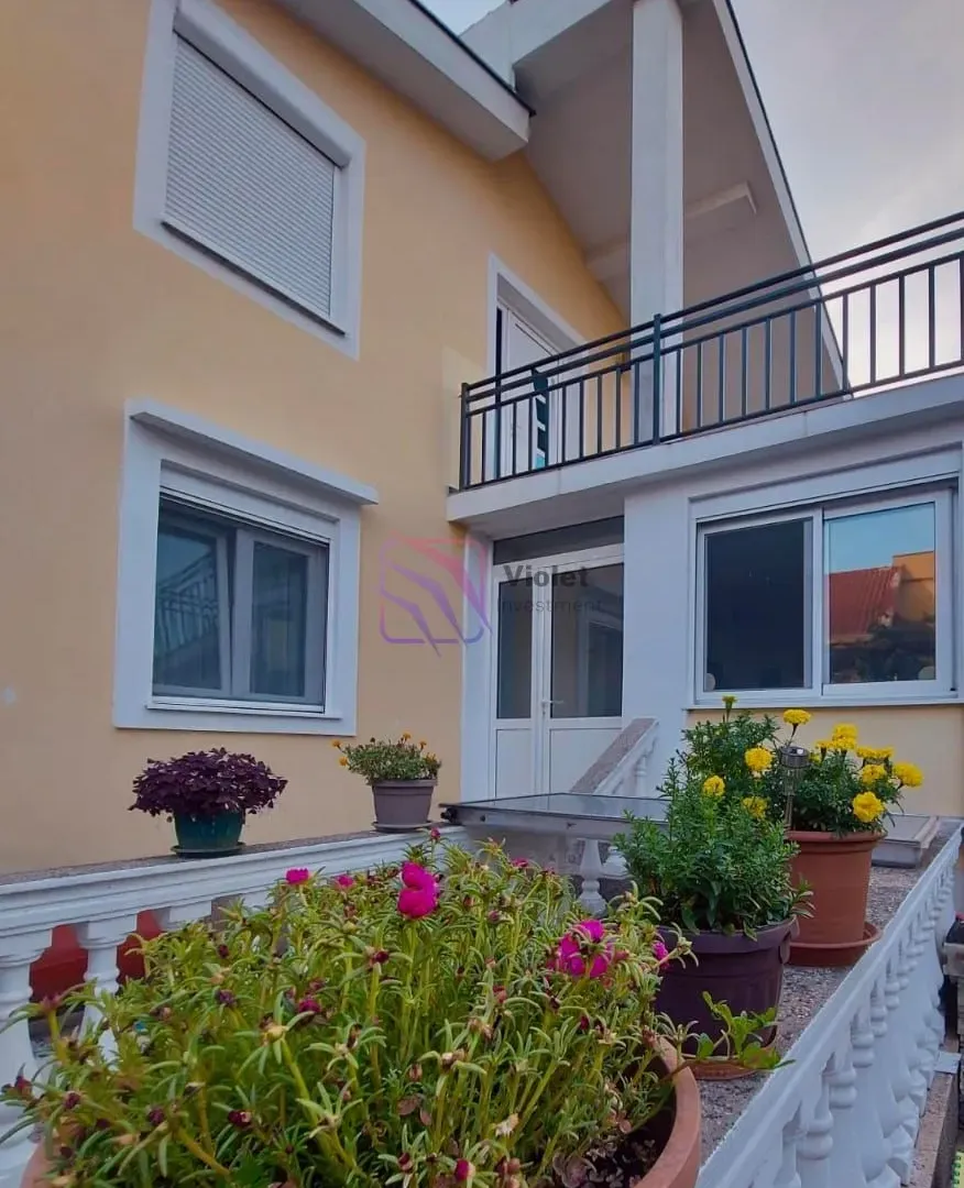 Rent, three bedroom apartment, 130m², Zabjelo, Podgorica