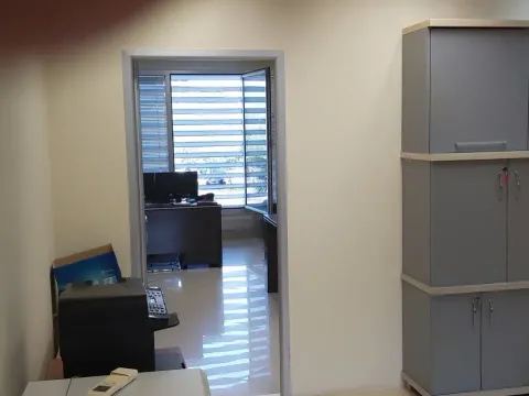 Rent, office space, 130m², Preko Morače, Podgorica - image 10
