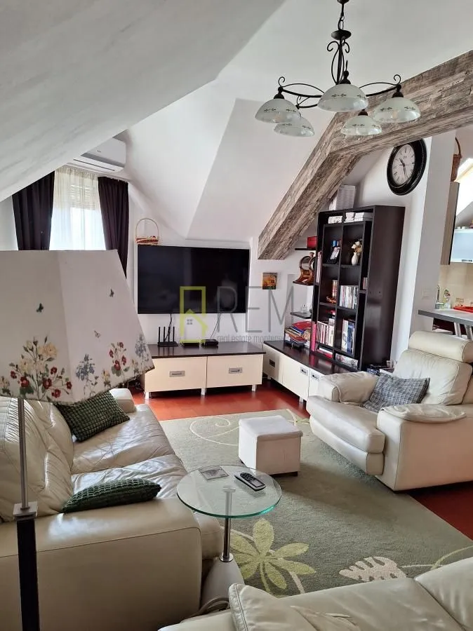 Prodaja, trosoban stan, 87m², Stari Aerodrom, Podgorica